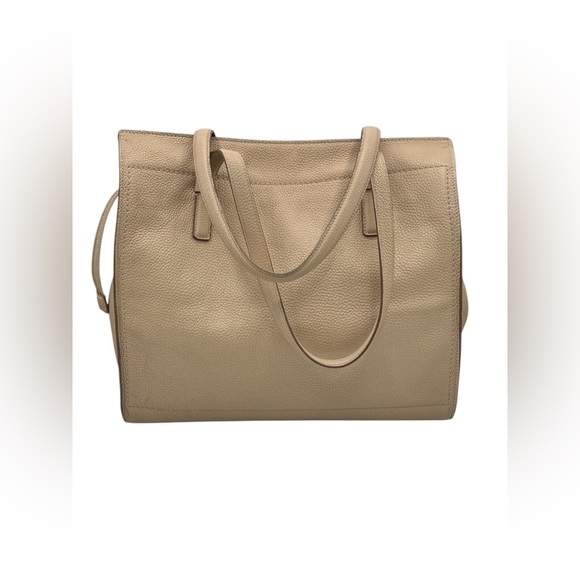 Salvatore Ferragamo Amy Gancini Leather Handbag - Picture 5 of 13